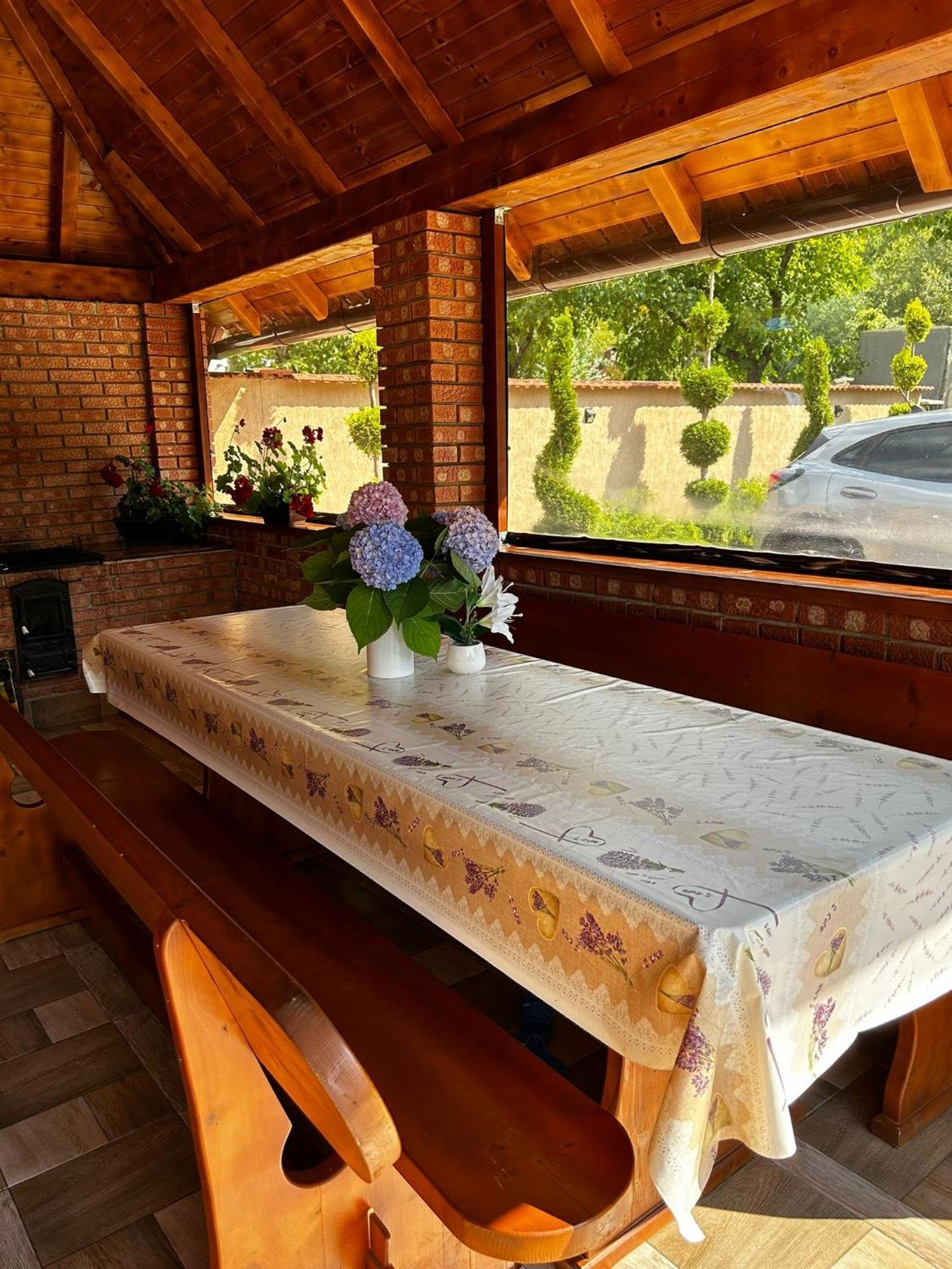 Hotel Casa Larisa Chiscau Zewnętrze zdjęcie